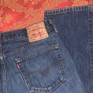 Levi’s 501 button fly jeans 36/32